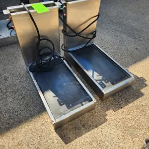 2 Countertop Food Warmers