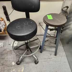 2 Stools
