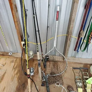 5 Rod & Reels & Net