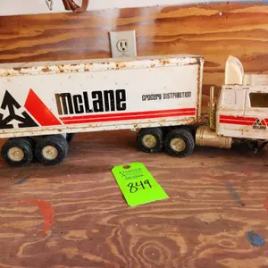 Mclane Truck & Trailer - Missing front wheel - Vintage
