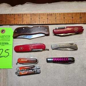 Misc. Pocket Knives (8)