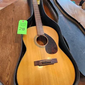 Yamaha Acoustic Guitar F675