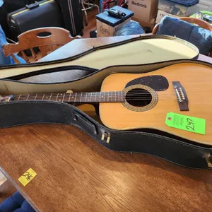 Alvarez Acoustic Guitar