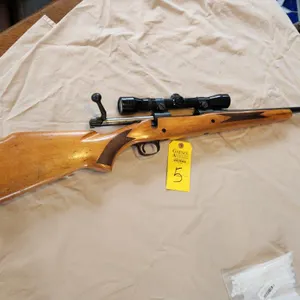 Winchester Mod 670-270 Win Bolt Action w/ Redfield 4X Scope
