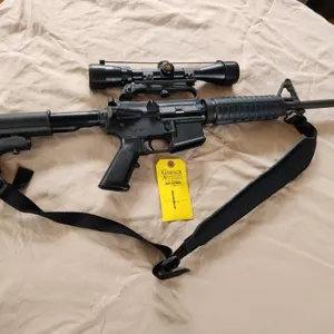 Bushmaster M4 w/ Scope, 3 Clips, & Case - Cal 223-5.56MM