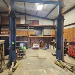 Forward 7500 Car Lift - Does Work