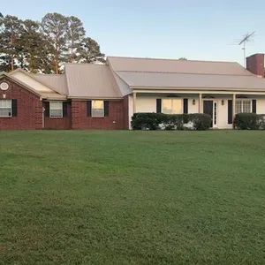 Beautiful 3 bedroom, 2 bath, 2,102+/- sq ft home on 4.690 acres