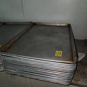 Sheet Pans 16 Ct.