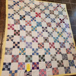Nine Patch Quilt 75"x65"
