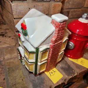 House Cookie Jar
