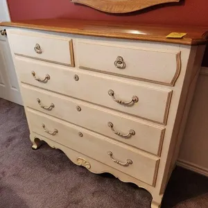Ethan Allen Chest of Drawers