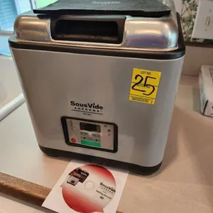 Sous Vide Supreme Demi Water Oven