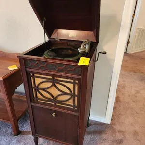 Edison Phonograph Model C150 with records- Great Condition