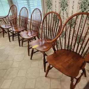 Ethan Allen 6 Matching Dining Chairs - 2 Captain