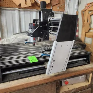 CNC Shark Router HD Next Wave Automation with Computer & Keyboard