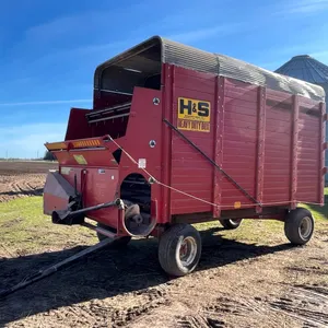 H&S Loadmaster X-L 14' Chopper Box (Rice Lake, WI)