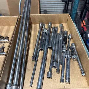 ASSORTMENT OF EXTENSIONS