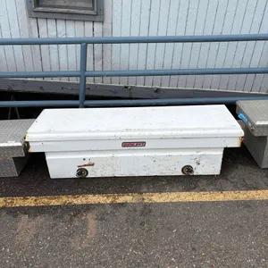 WEATHER GUARD STEEL TRUCK BED TOOL BOX
