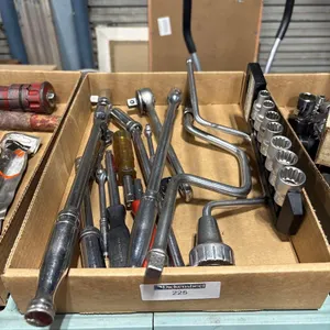 ASSORTMENT OF WRENCHING AND CRANK TOOLS