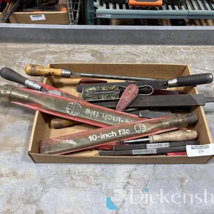 LOT OF ASSORTED FILES