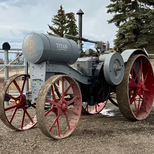 NO RESERVE 1918/19 INTERNATIONAL HARVESTER TITAN 10-20