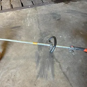 Tanaka TBC-5000 Gas Weed Whipper