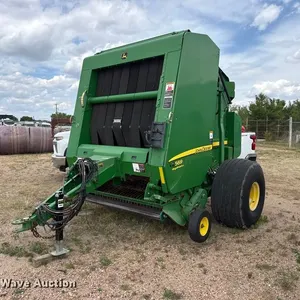 2012 John Deere 569  round baler