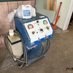 Wynn's Du-All X-Tend Coolant Fluid Flush Exchanger Machine w/ Extra Filters & Containers
 UNRESERVED