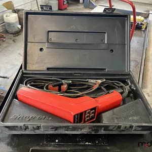 Snap-On MT1261A Timing Light w/ Case
 UNRESERVED