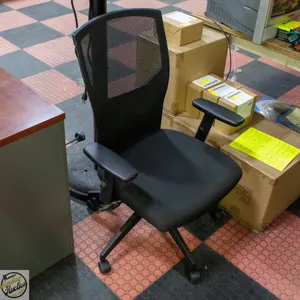 MESH BACK HYDRAULIC LIFT OFFICE CHAIR