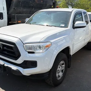 2020 TOYOTA TACOMA, 4DR PICKUP, WHITE, VIN 5TFSZ5AN0LX216223,