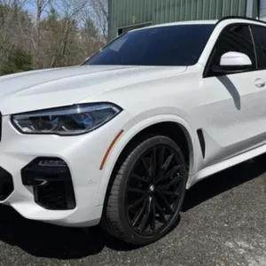 (NH) 2021 BMW X5 M50i xDrive