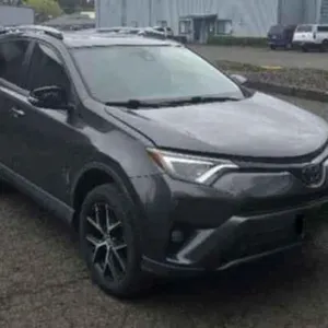 (OR) 2018 Toyota Rav4
