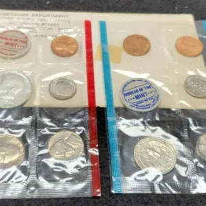 1968 Double Mint Set