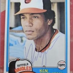 1981 TOPPS KEN SINGLETON AUTO #570