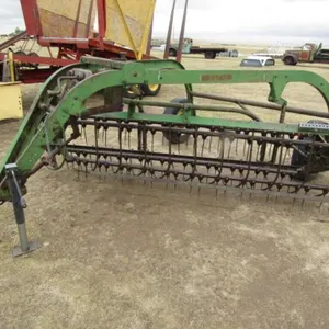 John Deere Side-delivery Hay Rake