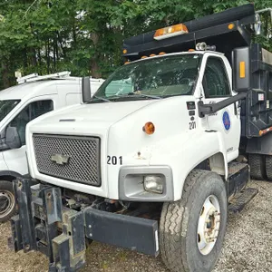 2004 Chevy C8500 Dump Truck