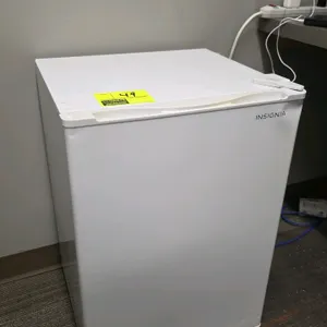 Insignia self-contained mini fridge