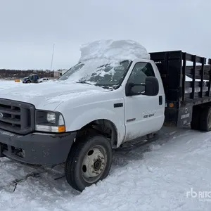 2004 Ford F-450 XL 4x4 Flatbed Truck (Inoperable)