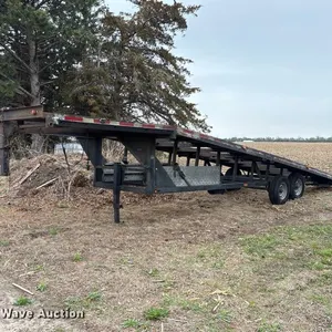 1999 Kaufman Trailers car carrier
