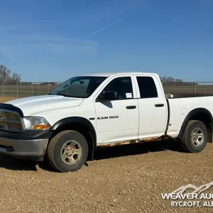 2011 DODGE RAM 1500 CREW CAB PICKUP TRUCK