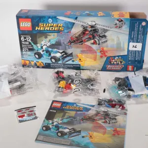 Lego- DC Comics Super Heroes "Speed Force" no. 76098, package seal has been broken on bags 1 and 2 a