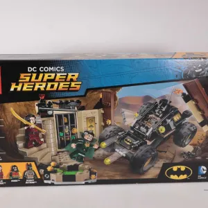Lego- DC Comics Super Heroes "Batman: Rescue from Ra's al Ghul" no. 76056, new in factory sealed pac