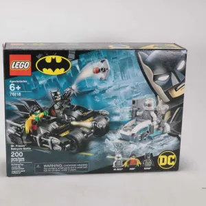 Lego-DC Batman II "Mr. Freeze Batcycle Battle" no. 76118, new in factory sealed package