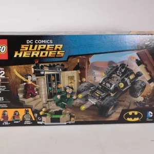 Lego- DC Comics Super Heroes "Batman: Rescue from Ra's al Ghul" no. 76056, new in factory sealed pac