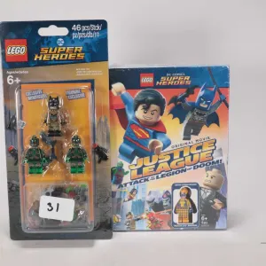 Lego- DC Comics Super Heroes " Original Movie Justic League- Attack of the Legion of Doom" with Mini