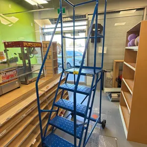 CANWAY 5' PORTABLE WAREHOUSE STAIRCASE 5H-20 400 LBS CAPACITY