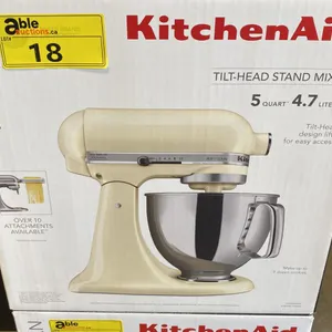 KITCHENAID MODEL KSM150PSAC. ARTISAN 5 QUART 4.7L ELECTRIC COUNTERTOP TILT-HEAD STAND MIXER