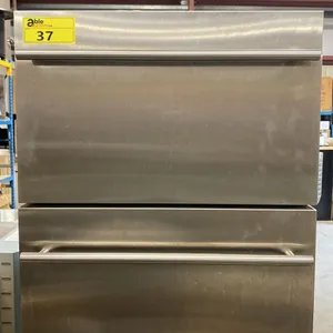 ZEPHYR MODEL PRRD24C1AS. STAINLESS STEEL 24" 5.4 CU FT BUILT IN 2 DRAWER REFRIGERATOR UNIT