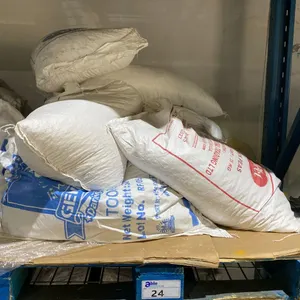 PALLET LOT OF CHICKPEAS, TOOR DAL AND TURMERIC POWDER